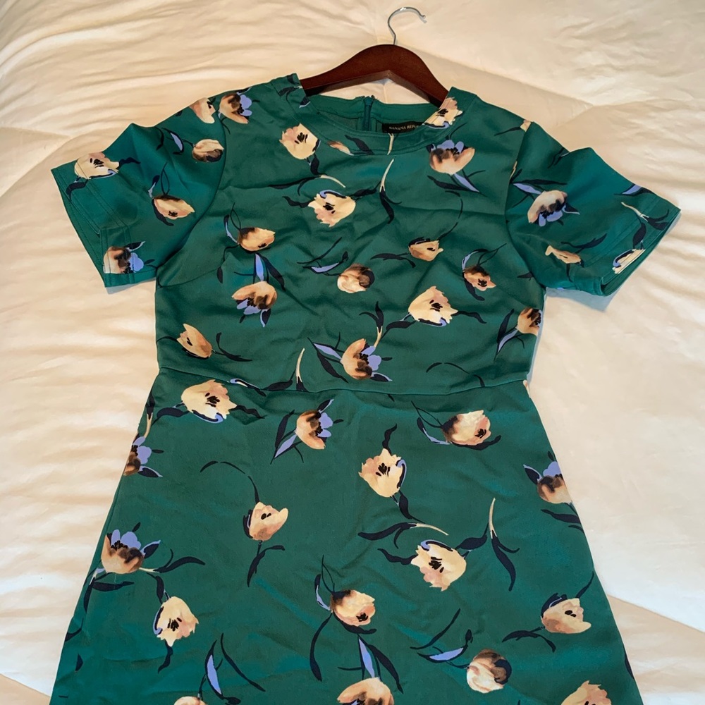 Green flowers spring dress
